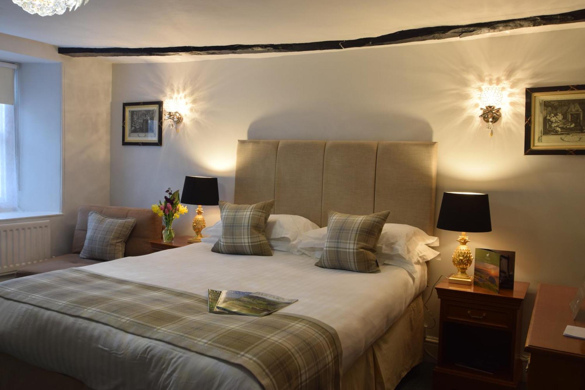 The White Hart Hotel Moretonhampstead Esterno foto