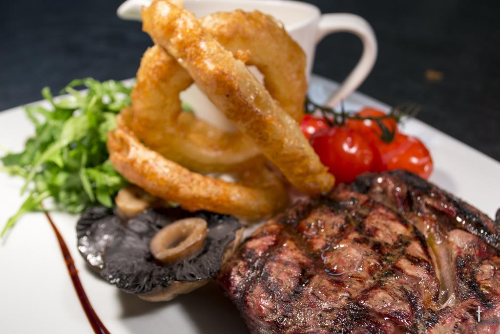 The White Hart Hotel Moretonhampstead Esterno foto