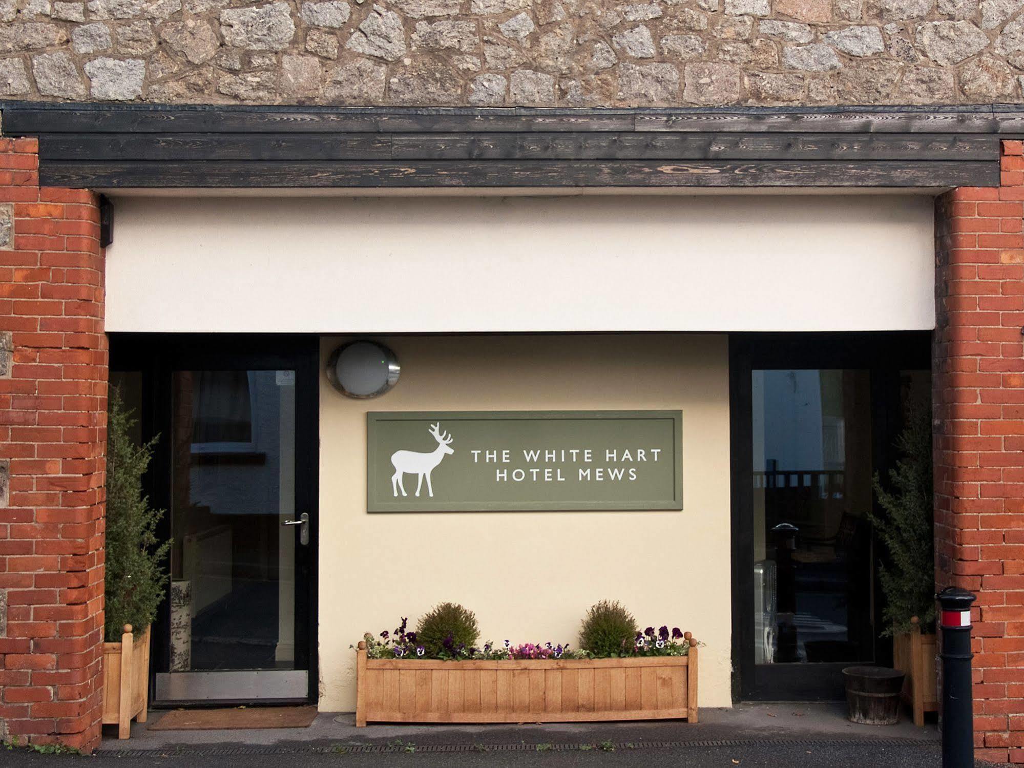 The White Hart Hotel Moretonhampstead Esterno foto